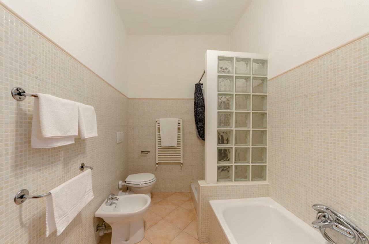Apartmán Joivy Warm Family Apt Near Porto Antico Janov Exteriér fotografie