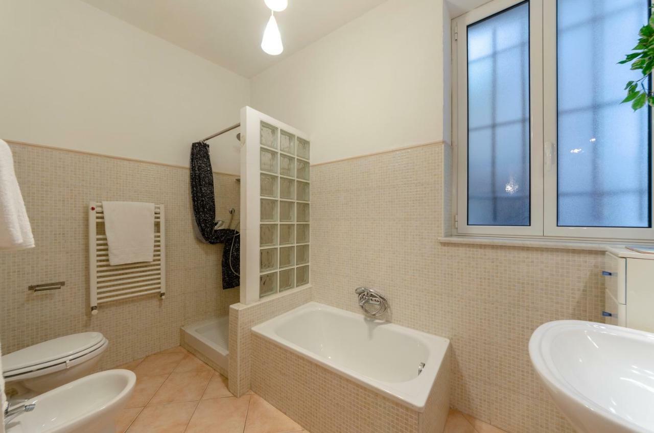 Apartmán Joivy Warm Family Apt Near Porto Antico Janov Exteriér fotografie