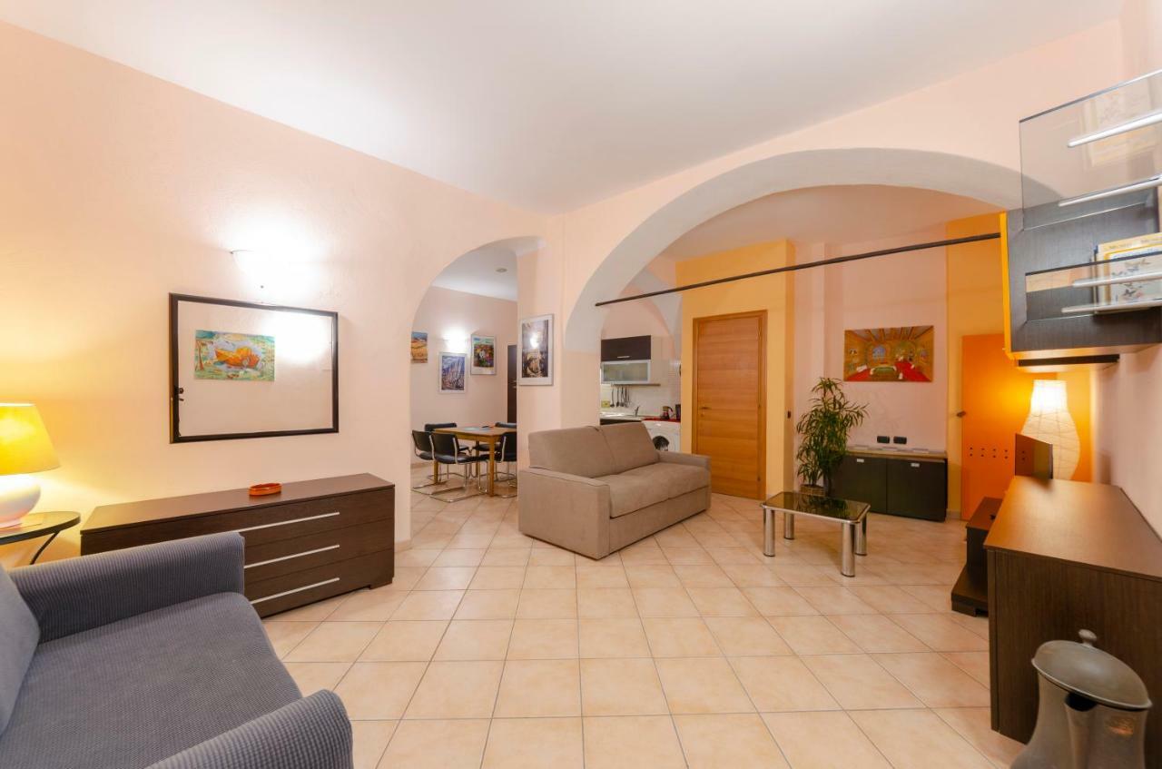 Apartmán Joivy Warm Family Apt Near Porto Antico Janov Exteriér fotografie